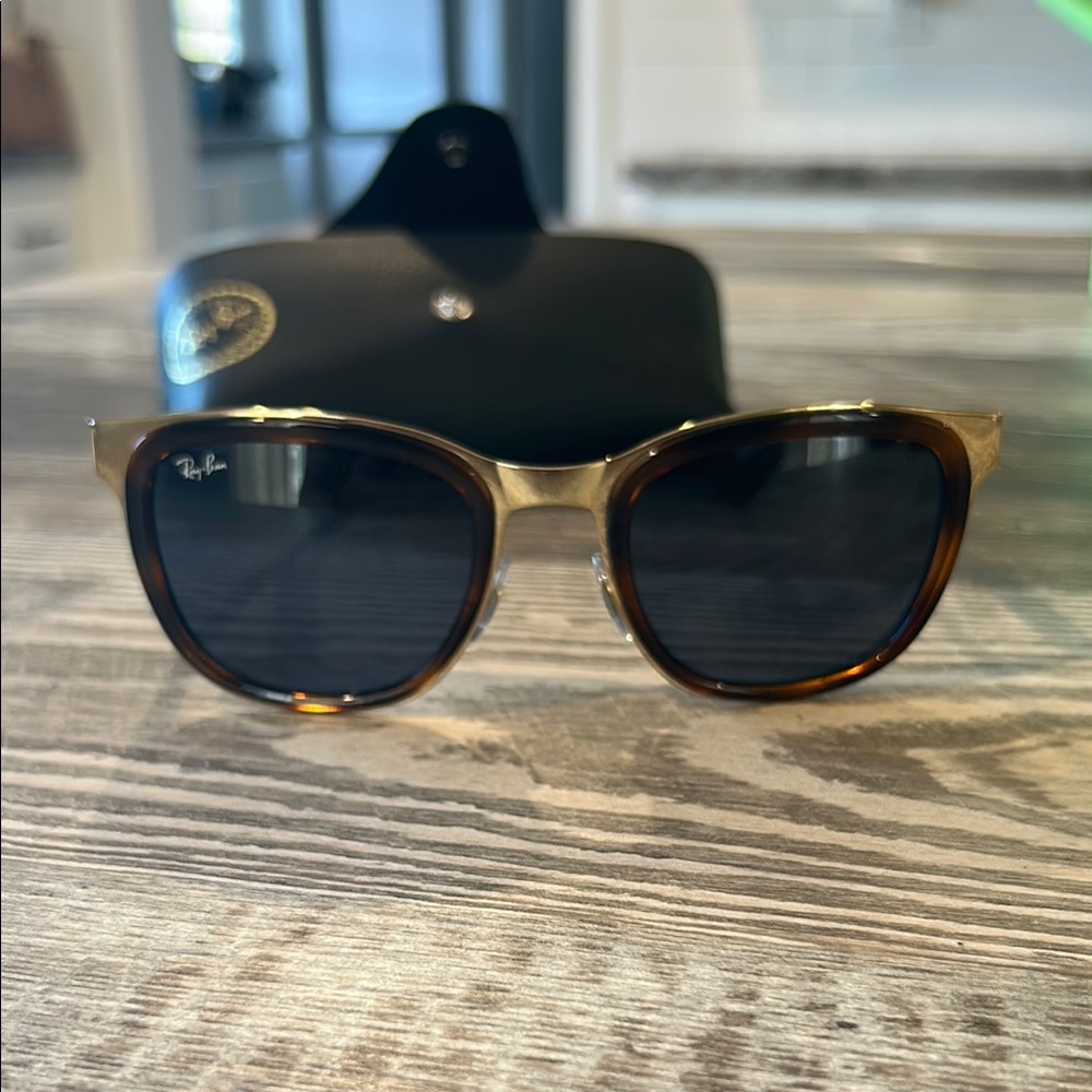 Ray Bans mens sunglasses
